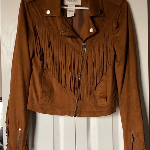 Jacket - Picture 2 of 4